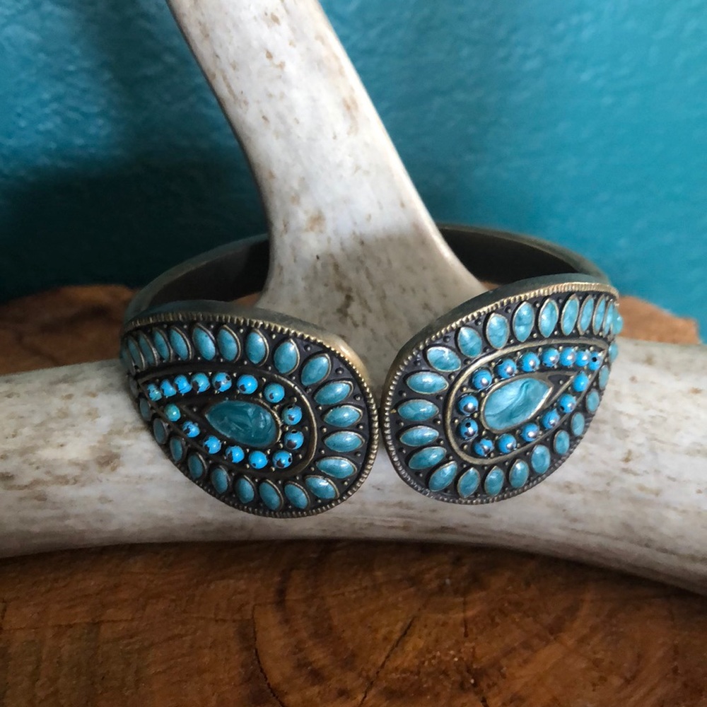 Turquoise bracelet